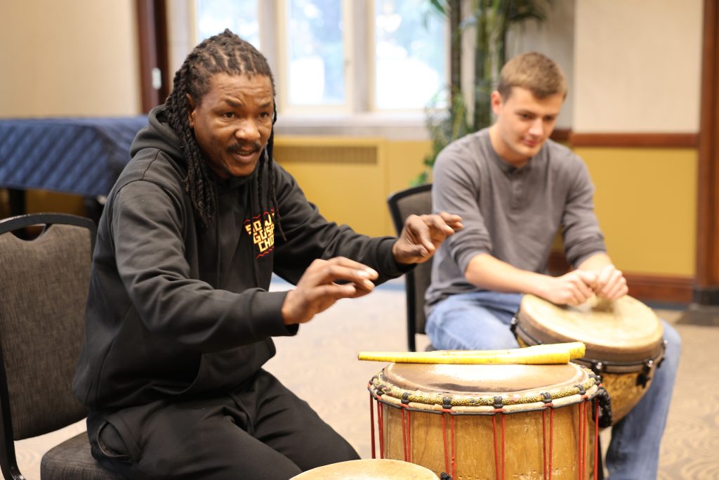 Sipho Ngcamu speaks to percussion students at Mizzou.