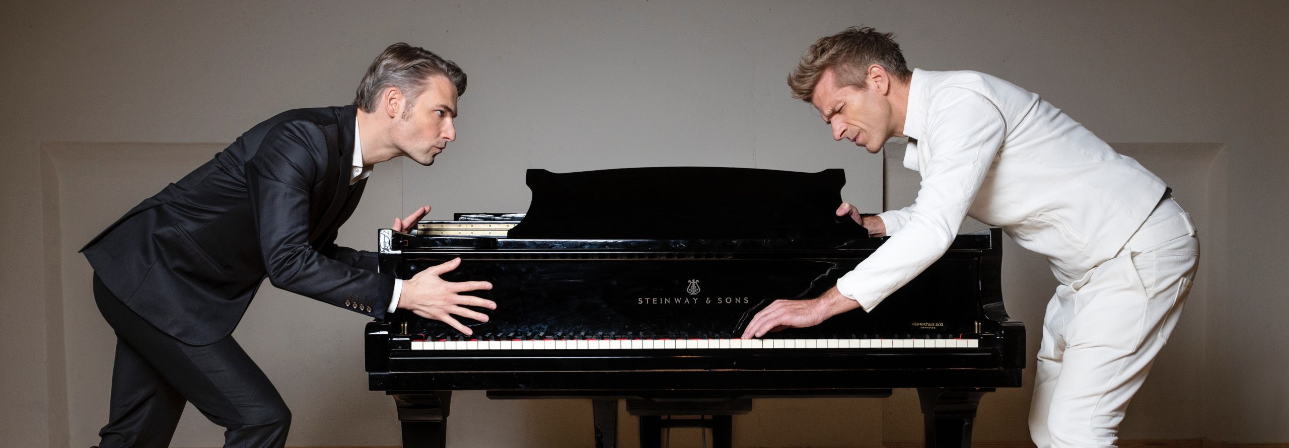 Featured image for Piano Battle